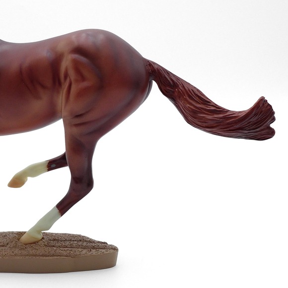 BREYER Traditional Model No. 1345 Secretariat Thoroughbred Smarty Jones Mold - Picture 7 of 10
